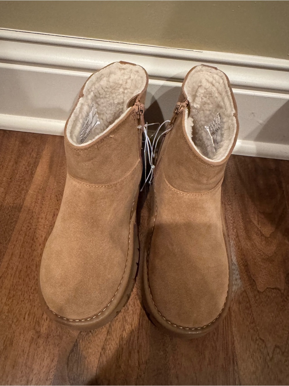 Cat & Jack Kids Tan Suede Lined Zip Boots